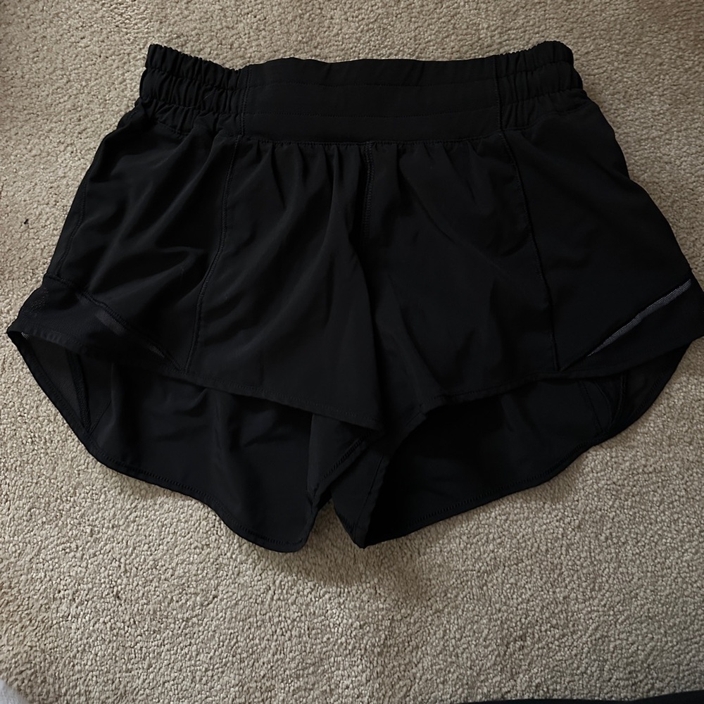 Lululemon hotty hots 2.5”